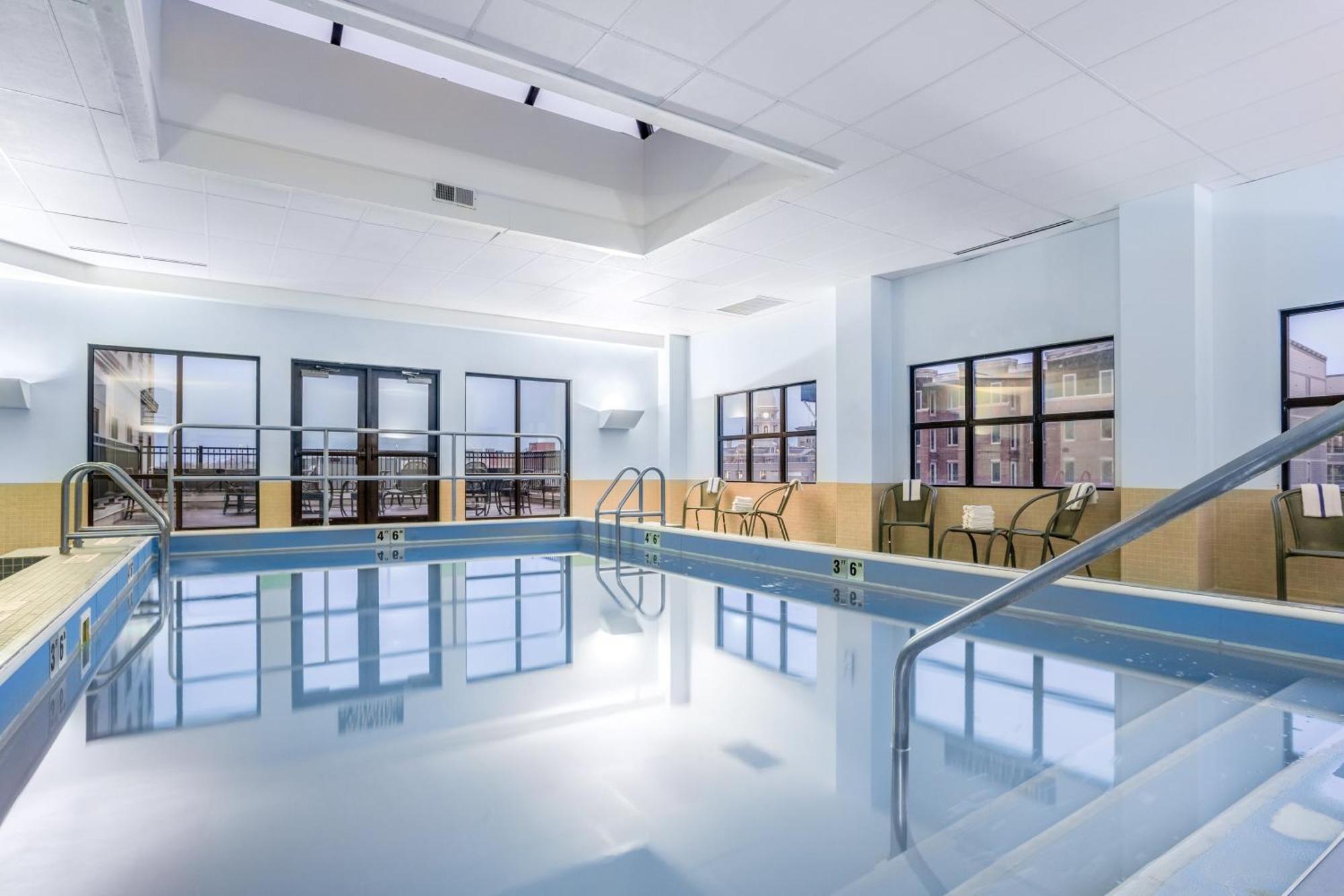 Holiday Inn Lafayette-City Centre By Ihg Eksteriør bilde